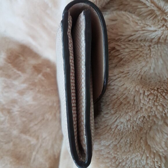 NEW $328 Madison Pinnacle Wallet AUTHENTIC COACH COLLECTION NOW ON POSHMARK! - Picture 5 of 5
